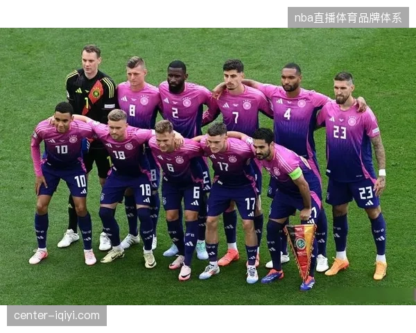 纳格尔斯曼面临大考，德国队中轴线核心缺失或催生穆西亚拉伪九号新战术