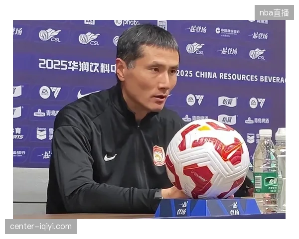 塞尔吉尼奥头球破僵，邵佳一率领的国足凭借高效反击2比1力克新加坡取得热身赛连胜
